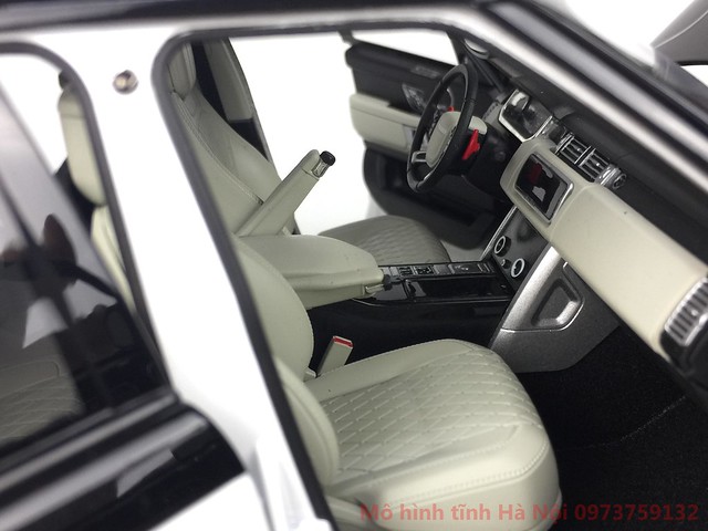 LCD 1 18 Range Rover SV facelift mo hinh o to xe hoi diecast model car (18)