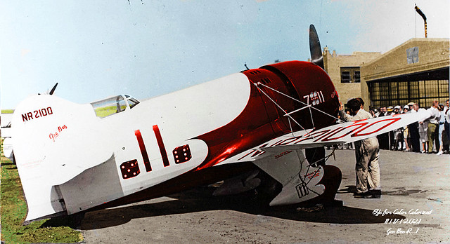Gee Bee R-1 field Colorized