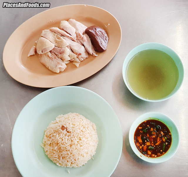 pratunam pink chicken rice