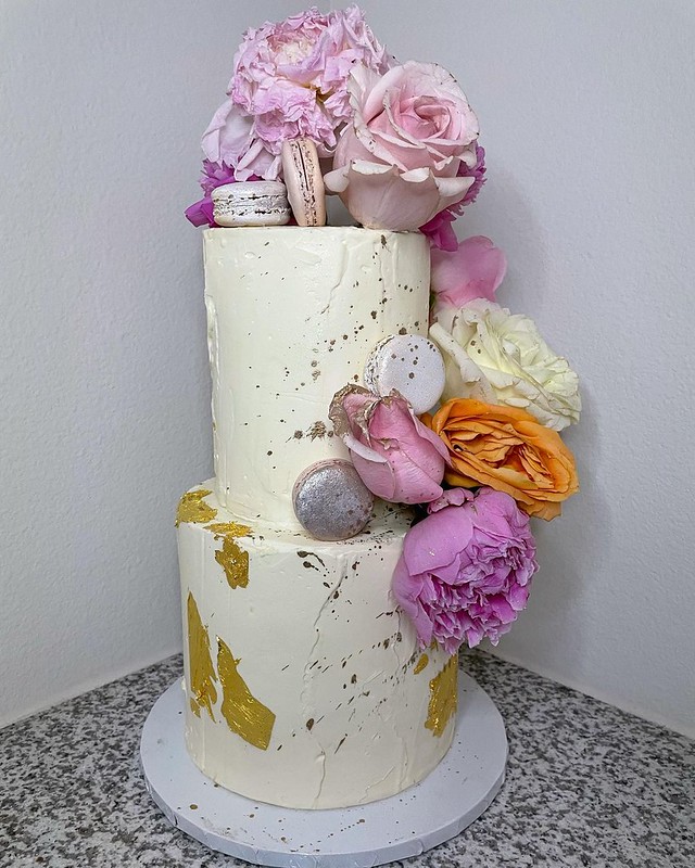 Cake by TL Cake Artistry