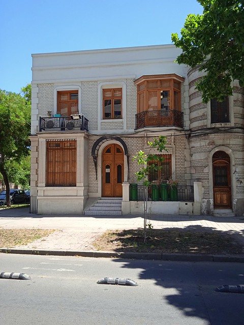 Bella casa antigua del barrio Ejército en Santiago de Chile
