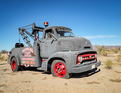 1953 Ford C500 Tow Truck with Holmes Wrecker