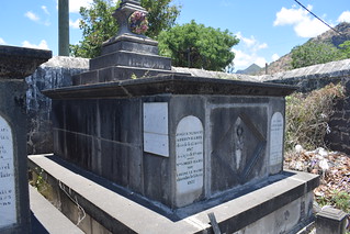 Famille Adrien Harel, Western Cemetery