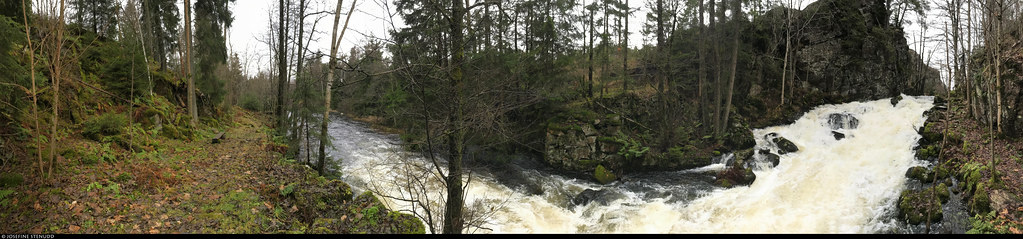 20191110_i3 Panorama of rapids in a rocky canyon | The river Mölndalsån, Risbohults Naturreservat, near Gothenburg, Sweden