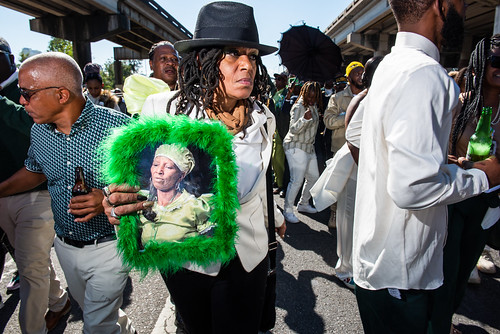 Jazz funeral procession for Lois Andrews Nelson on Nov. 20, 2021. Photo by Ryan Hodgson-Rigsbee.