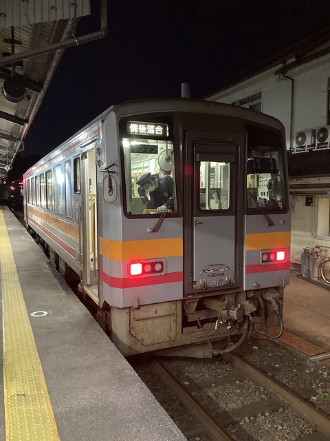 JR西日本 伯備線 新見駅　JR West Hakubi line Niimi station 19 Nov 2021