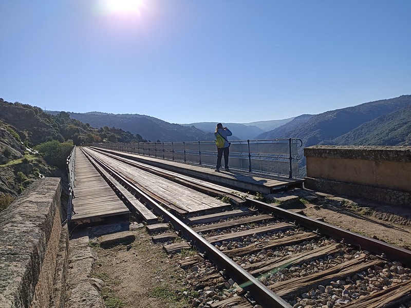 Camino de Hierro, La Fregeneda (Salamanca). Túneles, puentes y paisajes. - Senderismo por España. Mis rutas favoritas: emblemáticas, paseos y caminatas (41)