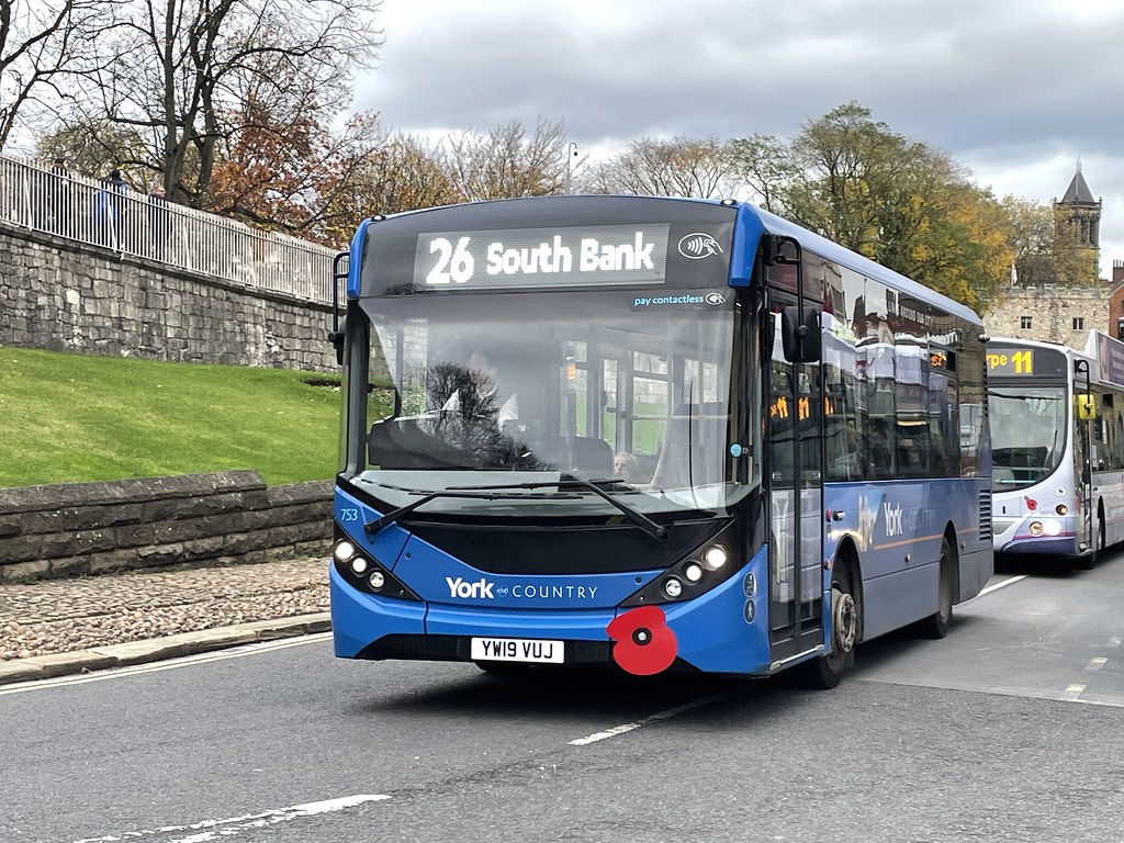 Transdev York Transdev York & Country 753 YW19VUJ | Transdev York & Countr… | Flickr