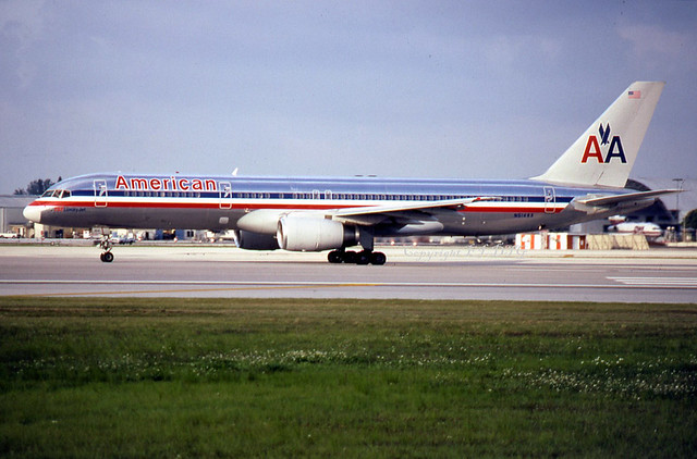 Boeing 757-223 N614AA American