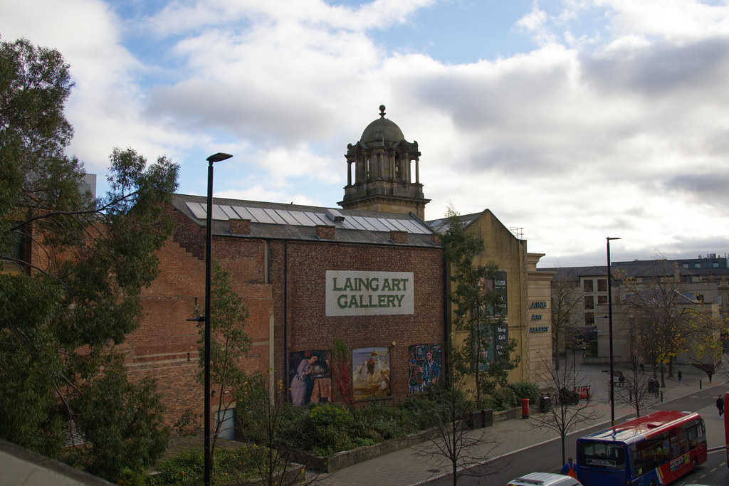 Laing Art Gallery in John Dobson Street   IMG_7722