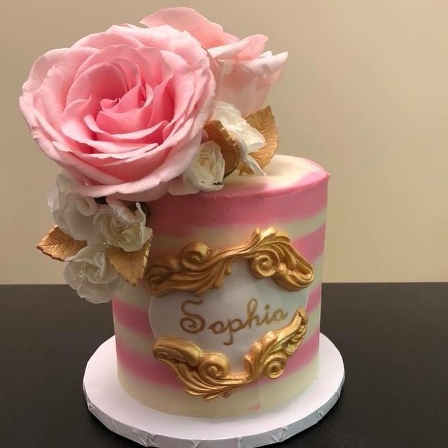 Cake by Kayla’s Cakes