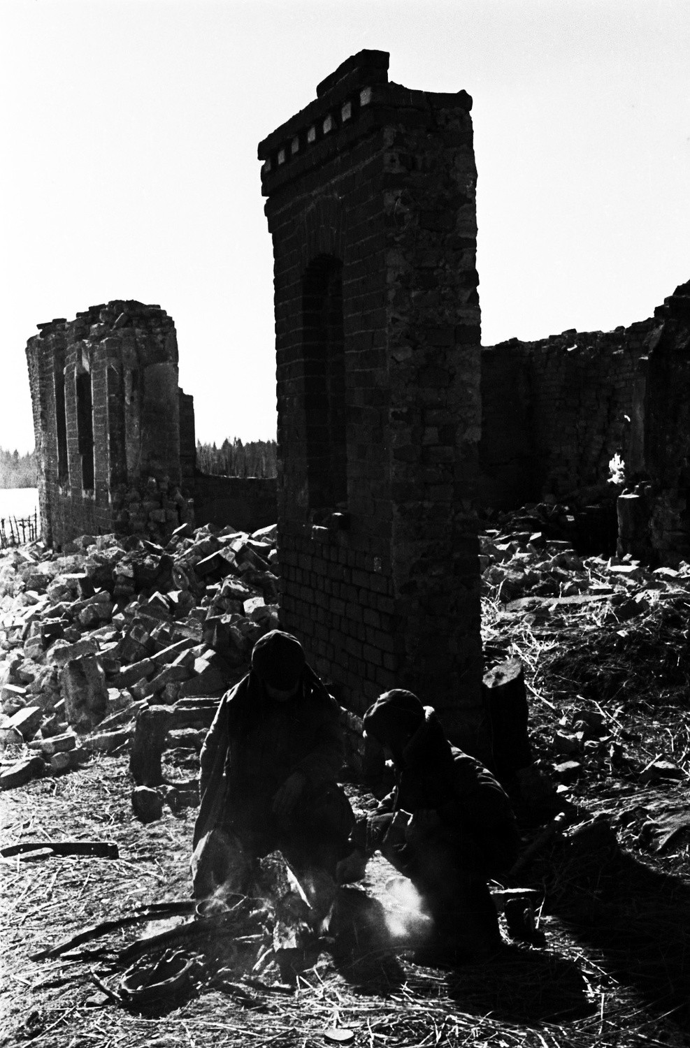 1943. Жизнь в руинах