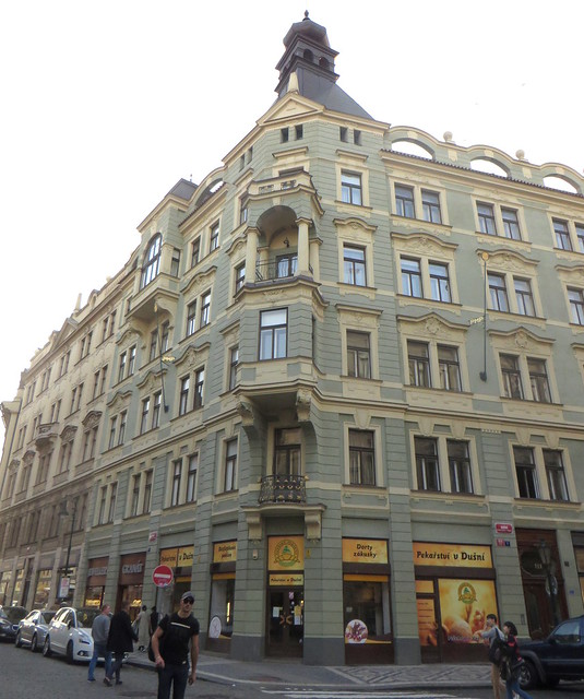 Au fil des rues, angle Dlouhá et Dušní, Stare Mesto, Prague, République tchèque.