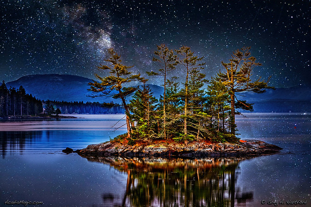 Maine Island & Star Composite