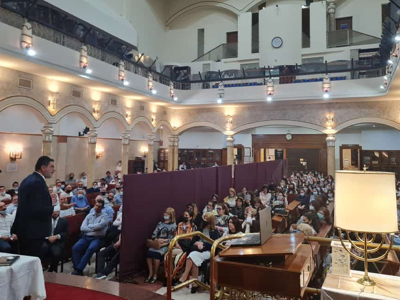 Conferencia Rab Amram Anidjar en Shaare Tefila