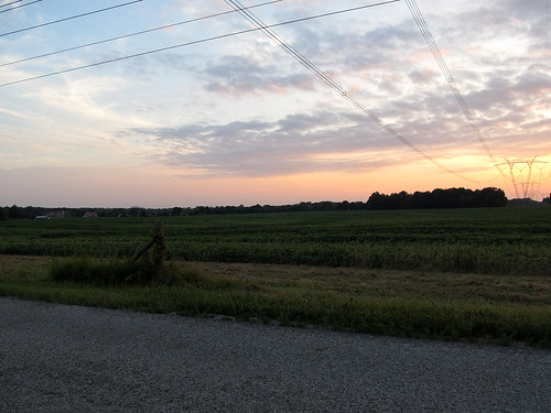 sunbury ohio oh delawarecounty ruralohio rural farmland farms farm farming farmcountry countryside exploration exploring evening evenings sunset sunsets dusk nightfall