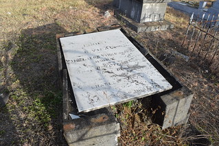 Famille C. Vieau, Western Cemetery