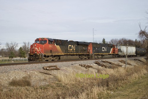 cn canadiannationalrailway l571 newhartford cn2847 es44ac cn5605 sd70i