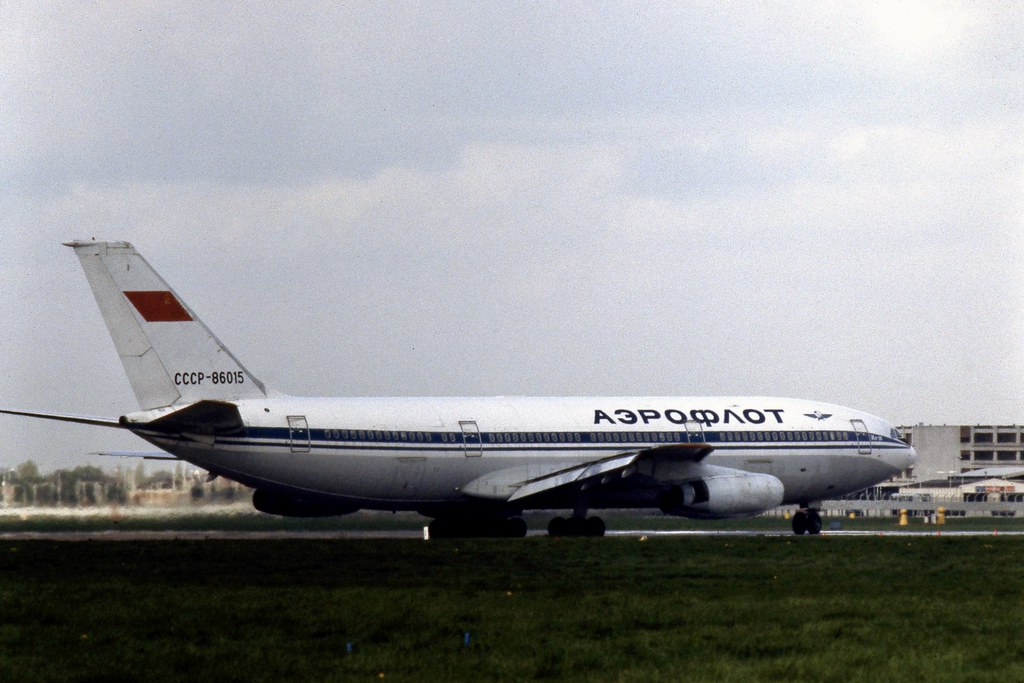 Soviet memories :) CCCP-86015 Aeroflot Il-86 approaches ru… | Flickr