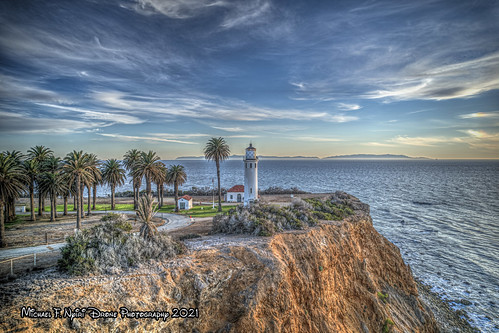 dronephotography drone ptvicente pointvicente pointvicentelighthouse lighthouse palosverdespeninsulacalifornia ranchopalosverdes peninsula sunset clouds
