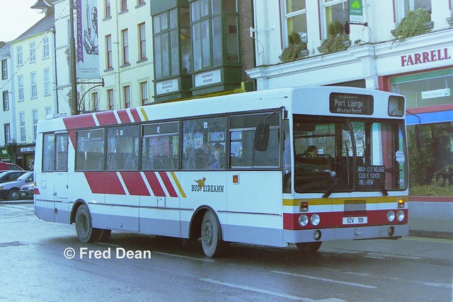 Bus Éireann KR 109 (EZV 109).