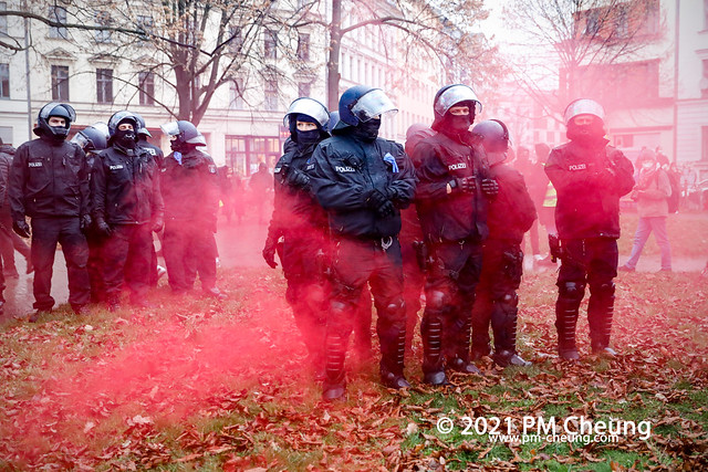 Bundesweite Demonstration: „28 Jahre PKK-Verbot in Deutschland! PKK-Verbot aufheben!  Krieg beenden – politische Lösung fördern!“ - 27.11.2021 - Berlin – _MG_2234