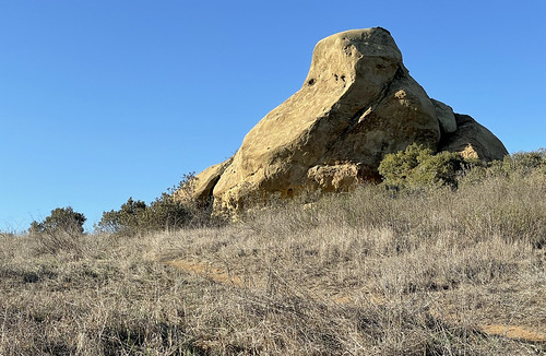 composition california usa losangeles trail nature hiking landscape sageranchpark rock mountains simivalley