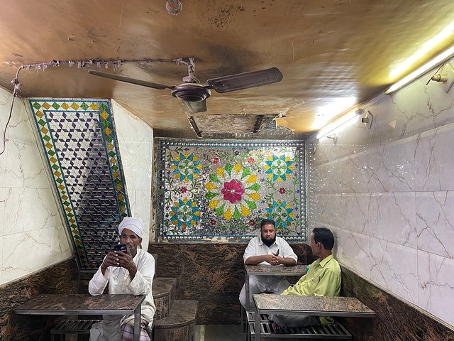 City Hangout - Sheesh Mahal Tea House, Farash Khana