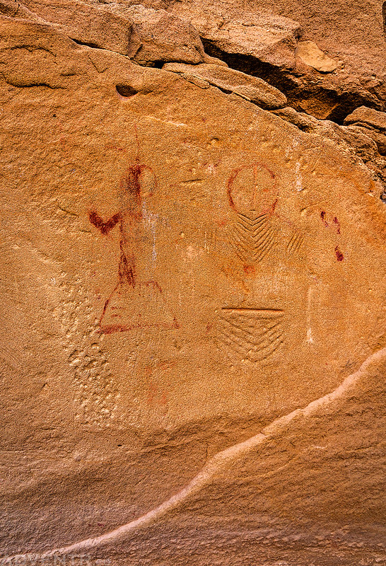 Incised Pictoglyph