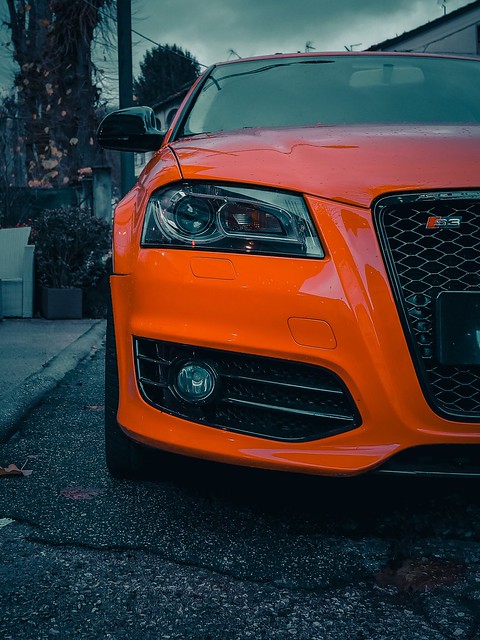 Orange Audi S3