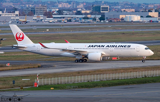 F-WZHK / JA14XJ Airbus A350-941 Japan Airlines s/n 541 * Toulouse Blagnac 2021 *