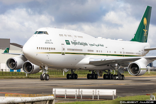 Saudi Arabian Government Boeing 747-468 cn 28343 / 1265 HZ-HM1