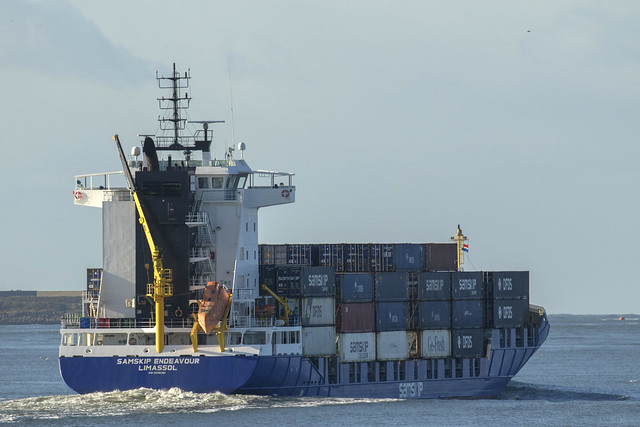 SAMSKIP ENDEAVOUR  Container Ship - Nieuwe Waterweg - Hoek van Holland