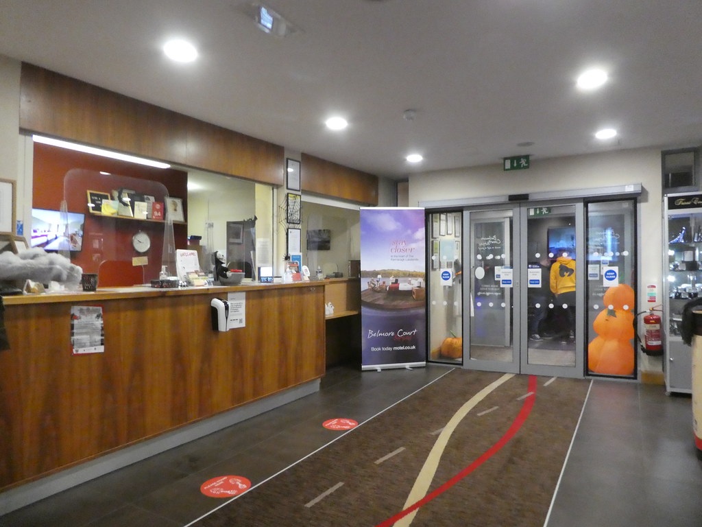 Entrance foyer, Belmore Court and Motel, Enniskillen
