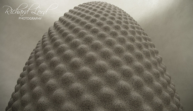 75 tonne sculpture of a seed by Peter Randall Page