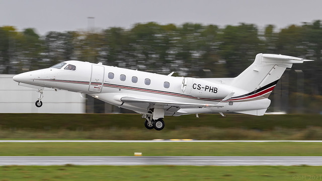 CS-PHB - Embraer 505 Phenom 300 - EHLE - NJE282P - Netjets - 20211022