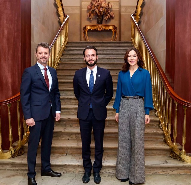 Kroonprins Frederik en Kroonprinses Mary van Denemarken ontvangen de President van het Europees Hof voor de Rechten van de Mens