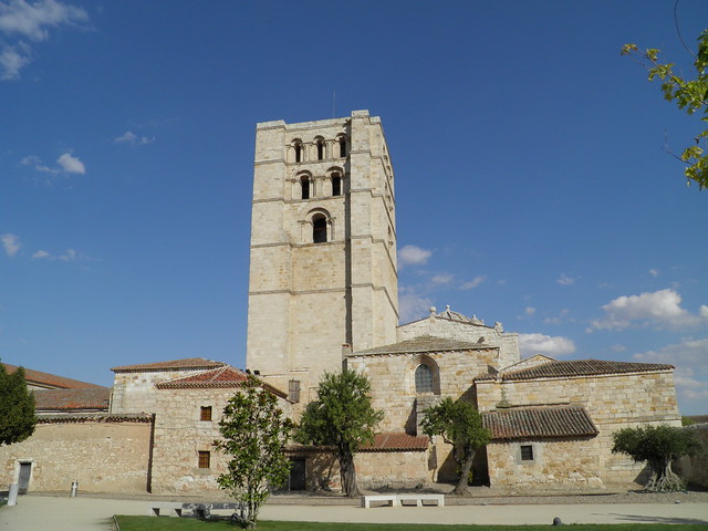 Camino - Zamora church