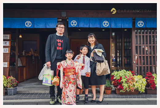愛知県犬山市で七五三　状町　家族の集合写真
