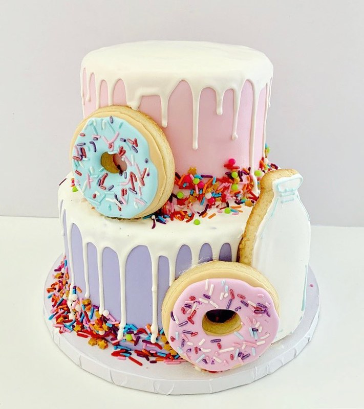 Cake by Layne Bakes