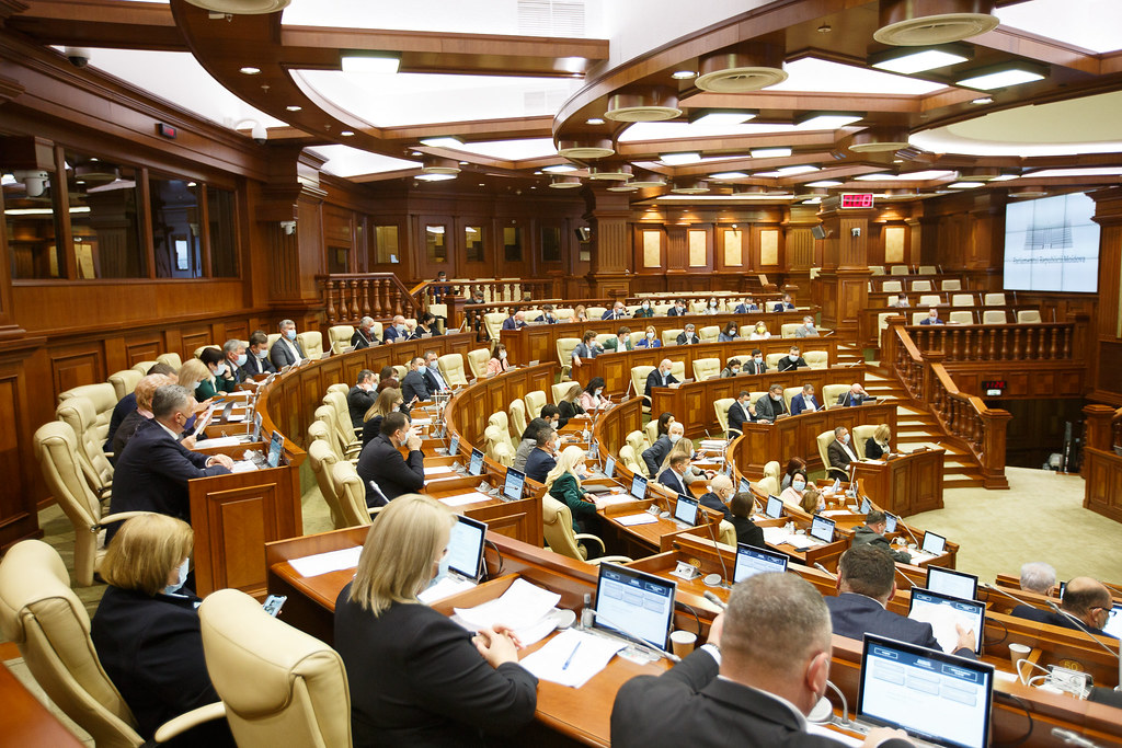 06.12.2021 Ședința plenară a Parlamentului