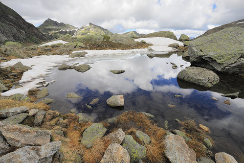 Italy / South Tyrol - Spronser Lakes by Michael.Kemper, Italien / Südtirol - Spronser Seen

The Spronser Lakes (German: Spronser Seenplatte; Italian: Laghi 