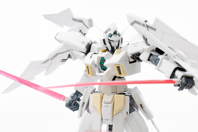 MG 1/100 Gundam AGE-2 Normal(Special Duty Corps Type)