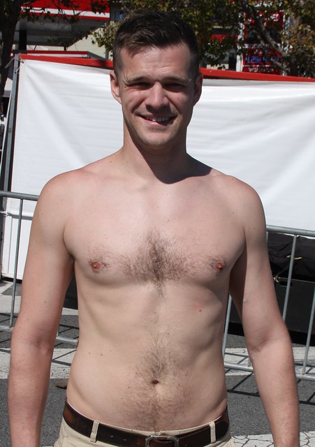 DAMN CUTE YOUNG STUD  ! photographed by ADDA DADA at the DORE ALLEY FAIR 2021 ! ( safe photo ) (50+ FAVES)