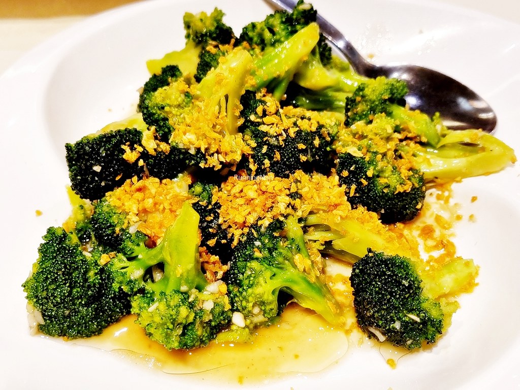 Stir-Fried Broccoli With Garlic