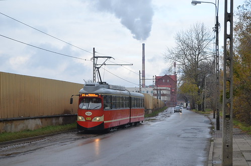 SGP/Lohner E1 #928 | by Konstal 105Na