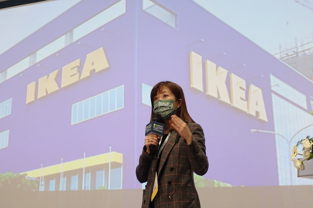 IKEA北亞區永續經營經理汪慶怡說，IKEA供應鏈中最大碳排來自產品原料，必須透過循環經濟來解決問題。李蘇竣攝