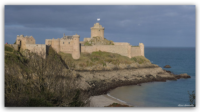 Le château de la Roche Goyon ou Fort la Latte