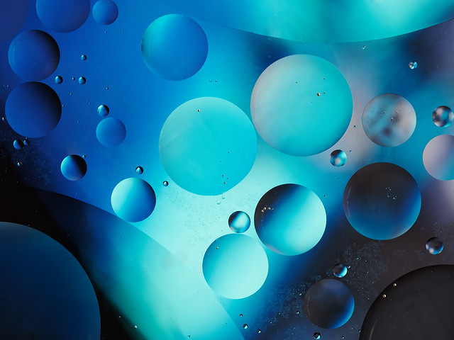 Blue Spheres of  Oil and Water