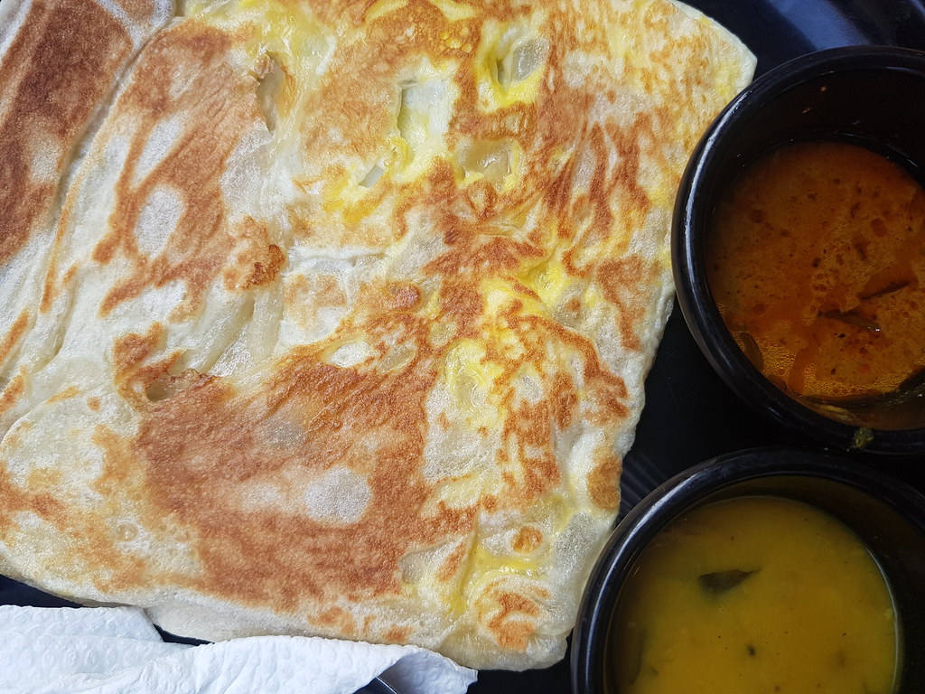 印度蛋煎餅 Roti Telur rm$3 & 印度奶茶 Teh Tarik rm$2 @ DiKayu Nasi Kandar USJ10
